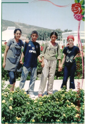 moi  avec  rihameet manal fa  al mokhayame